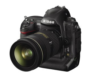 Illustration for article titled Nikon's D3X Masterpiece DSLR Goes Official With An $8,000 Price Tag
